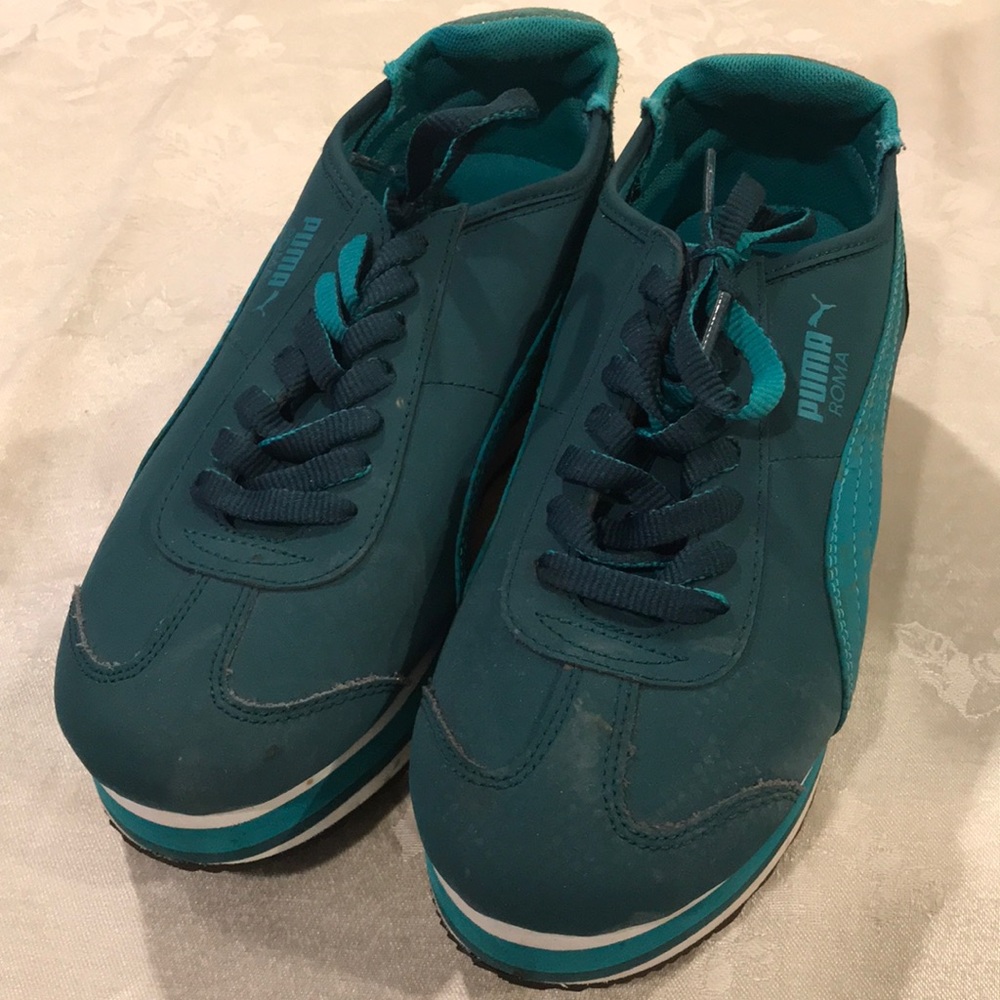 Teal Platform Puma Sneakers Size 8